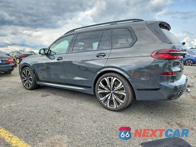 Drugie zdjęcie samochodu z przodu: 2024 BMW X7 M60I VIN:5UX33EM01R9T61501 - miniatura