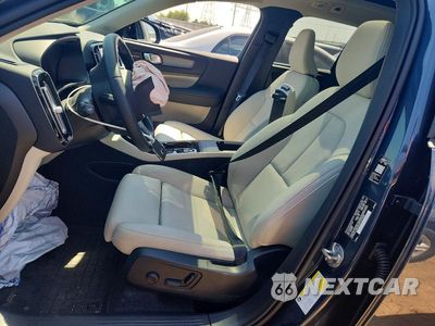 Zdjęcie 7 z 12 samochodu: 2026 VOLVO XC40 ULTRA VIN:YV4L12UM8T2777972 - miniatura
