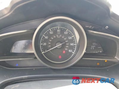 Zdjęcie 9 z 12 samochodu: 2017 MAZDA 3 SPORT VIN:3MZBN1K79HM145618 - miniatura