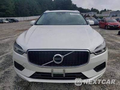 Piąte zdjęcie samochodu w środku: 2020 VOLVO XC60 T5 MOMENTUM VIN:YV4102RK3L1416883 - miniatura