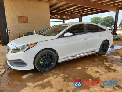 2017 HYUNDAI SONATA SPORT 2.0T 5NPE34AB2HH517643 - główne zdjęcie licytacji z USA - miniatura