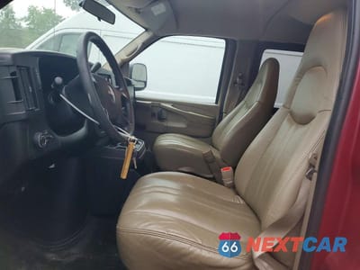 Zdjęcie 7 z 12 samochodu: 2009 GMC SAVANA G2500 VIN:1GJGG25K991103904 - miniatura