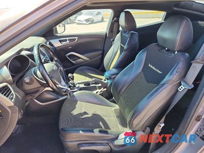 Zdjęcie 7 z 12 samochodu: 2016 HYUNDAI VELOSTER BASE VIN:KMHTC6AD6GU260586 - miniatura