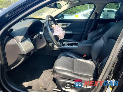 Zdjęcie 7 z 13 samochodu: 2017 JAGUAR XF PRESTIGE VIN:SAJBK4BVXHCY27969 - miniatura