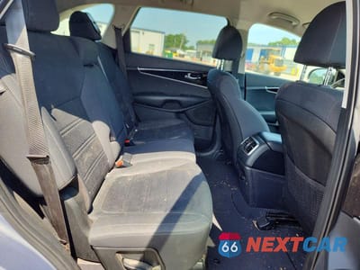 Zdjęcie 10 z 12 samochodu: 2020 KIA SORENTO S VIN:5XYPG4A53LG612686 - miniatura