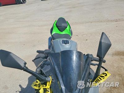 Piąte zdjęcie samochodu w środku: 2019 KAWASAKI EX400 VIN:JKAEXKG16KDA30432 - miniatura