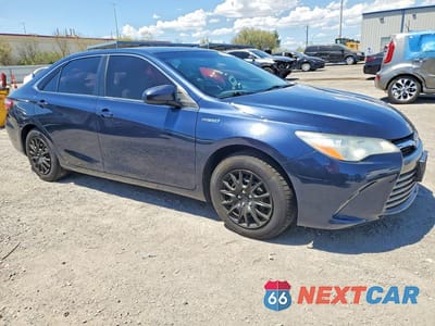 Czwarte zdjęcie samochodu z boku: 2016 TOYOTA CAMRY HYBRID LE VIN:4T1BD1FK5GU195684 - miniatura