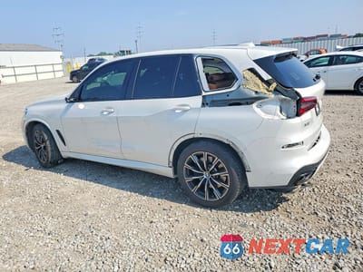 Drugie zdjęcie samochodu z przodu: 2021 BMW X5 XDRIVE40I VIN:5UXCR6C01M9F63613 - miniatura