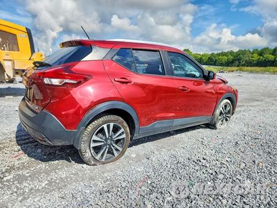 Trzecie zdjęcie samochodu z tyłu: 2019 NISSAN KICKS SV VIN:3N1CP5CU3KL502241 - miniatura
