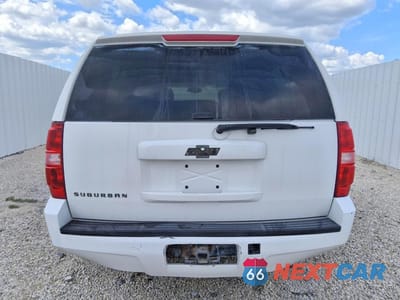 Zdjęcie 6 z 13 samochodu: 2013 CHEVROLET SUBURBAN K1500 VIN:1GNSK5E7XDR269704 - miniatura