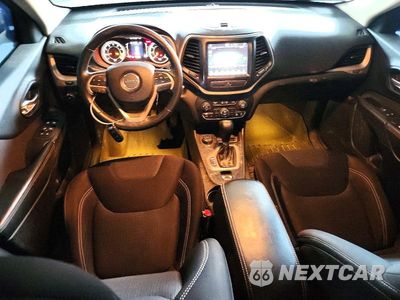 Zdjęcie 8 z 12 samochodu: 2015 JEEP CHEROKEE LATITUDE VIN:1C4PJMCS0FW719867 - miniatura