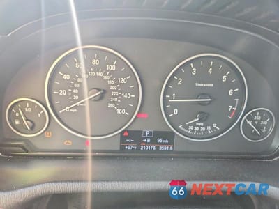 Zdjęcie 9 z 12 samochodu: 2012 BMW X3 XDRIVE28I VIN:5UXWX5C54CL728142 - miniatura
