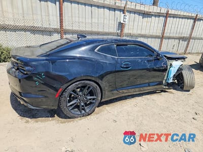 Trzecie zdjęcie samochodu z tyłu: 2021 CHEVROLET CAMARO LZ/SS VIN:1G1FF1R74M0120669 - miniatura