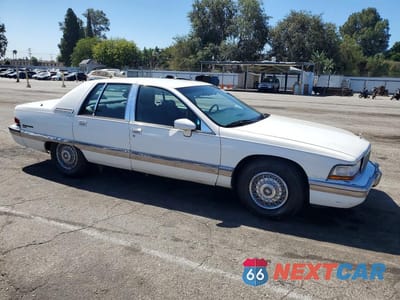 Czwarte zdjęcie samochodu z boku: 1992 BUICK ROADMASTER LIMITED VIN:1G4BT5373NR417505 - miniatura