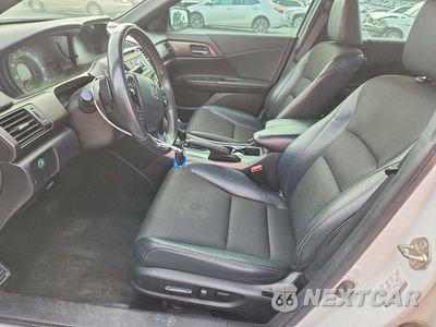 Zdjęcie 7 z 12 samochodu: 2017 HONDA ACCORD SPORT VIN:1HGCR2F53HA106872 - miniatura