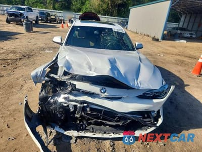 Piąte zdjęcie samochodu w środku: 2018 BMW 330 I VIN:WBA8B9G58JNU98436 - miniatura