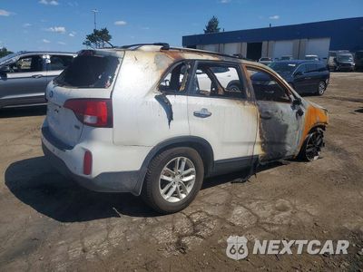 Trzecie zdjęcie samochodu z tyłu: 2014 KIA SORENTO LX VIN:5XYKTCA69EG440272 - miniatura