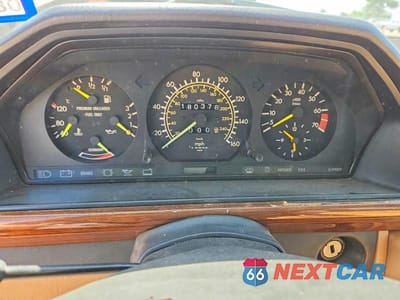 Zdjęcie 9 z 12 samochodu: 1987 MERCEDES-BENZ 300 E VIN:WDBEA30D3HA539059 - miniatura