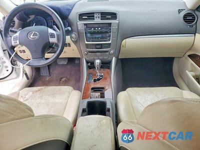 Zdjęcie 8 z 12 samochodu: 2011 LEXUS IS 250 BASE VIN:JTHBF5C24B5140896 - miniatura