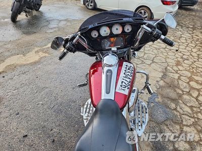 Zdjęcie 6 z 8 samochodu: 2017 HARLEY-DAVIDSON FLHXS STREET GLIDE SPECIAL VIN:1HD1KRC19HB622098 - miniatura