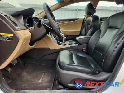 Zdjęcie 7 z 12 samochodu: 2011 HYUNDAI SONATA HYBRID VIN:KMHEC4A41BA011412 - miniatura