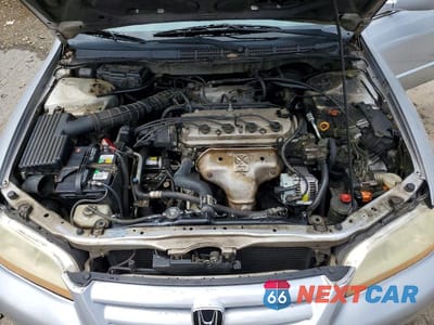 Zdjęcie 11 z 12 samochodu: 2001 HONDA ACCORD EX VIN:1HGCG56691A014302 - miniatura