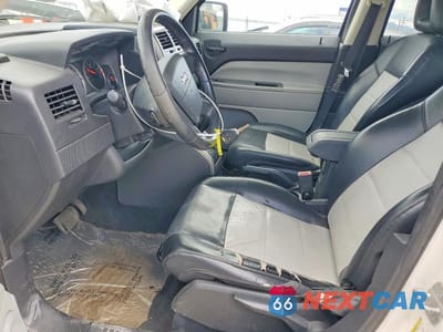 Zdjęcie 7 z 13 samochodu: 2007 JEEP PATRIOT LIMITED VIN:1J8FF48WX7D330359 - miniatura