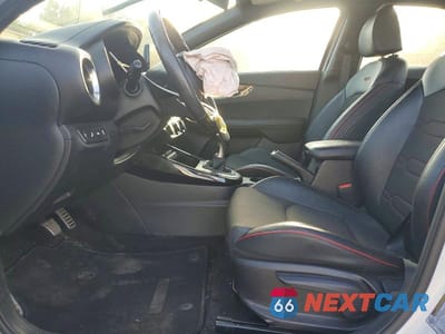 Zdjęcie 7 z 12 samochodu: 2021 KIA FORTE GT VIN:3KPF44AC9ME292937 - miniatura