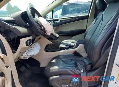 Zdjęcie 7 z 13 samochodu: 2018 LINCOLN MKC RESERVE VIN:5LMCJ3D9XJUL14147 - miniatura