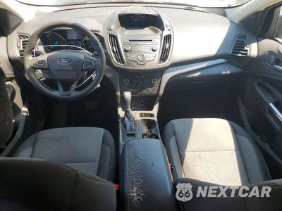 Zdjęcie 8 z 12 samochodu: 2017 FORD ESCAPE SE VIN:1FMCU9GD5HUC42524 - miniatura