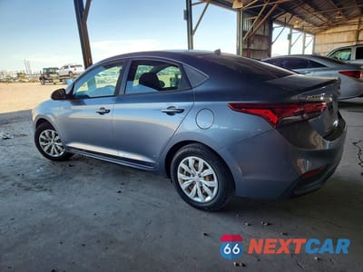 Drugie zdjęcie samochodu z przodu: 2018 HYUNDAI ACCENT SE VIN:3KPC24A31JE015610 - miniatura