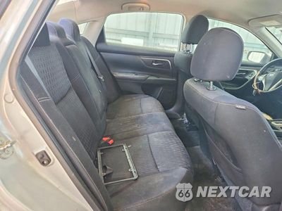 Zdjęcie 10 z 12 samochodu: 2016 NISSAN ALTIMA 2.5 SV VIN:1N4AL3AP6GC181192 - miniatura
