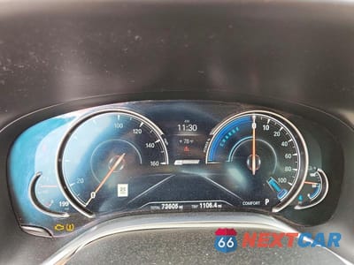 Zdjęcie 9 z 12 samochodu: 2018 BMW 740 XE VIN:WBA7J2C52JG938408 - miniatura