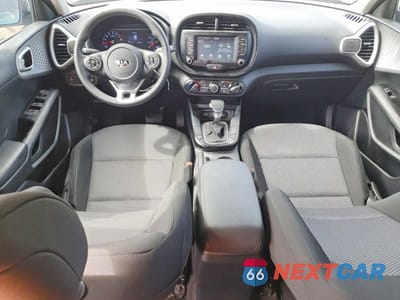 Zdjęcie 8 z 14 samochodu: 2020 KIA SOUL LX VIN:KNDJ23AU5L7727471 - miniatura
