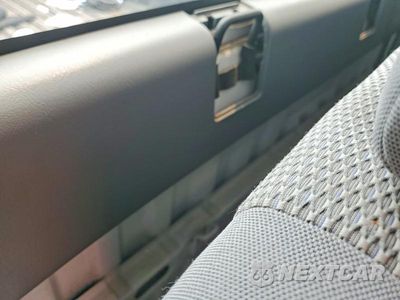 Zdjęcie 10 z 12 samochodu: 2005 TOYOTA TACOMA BASE VIN:5TENX22N05Z081675 - miniatura