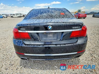 Zdjęcie 6 z 12 samochodu: 2013 BMW 750 XI VIN:WBAYB6C57DC998107 - miniatura
