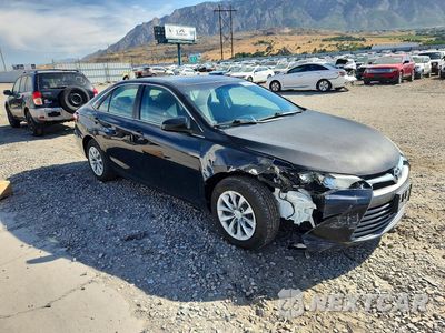 Czwarte zdjęcie samochodu z boku: 2017 TOYOTA CAMRY L/SE VIN:4T1BF1FK6HU430296 - miniatura