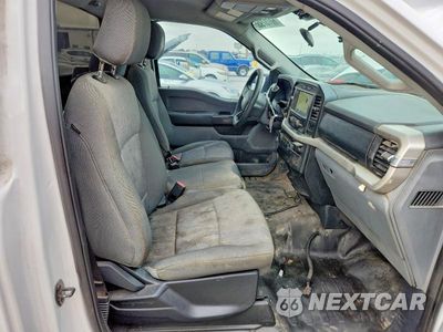 Zdjęcie 10 z 13 samochodu: 2021 FORD F150 VIN:1FTMF1C50MKE45362 - miniatura