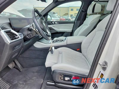 Zdjęcie 7 z 13 samochodu: 2025 BMW X5 XDRIVE40I VIN:5UX23EU07S9Y99962 - miniatura