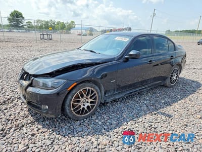 2011 BMW 328I XDRIVE WBAPK7G50BNN85121 - główne zdjęcie licytacji z USA - miniatura