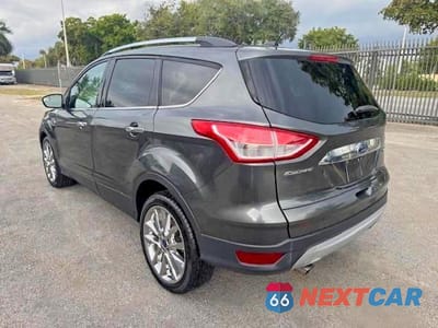 Drugie zdjęcie samochodu z przodu: 2016 FORD ESCAPE SE VIN:1FMCU0GX4GUC35892 - miniatura