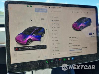 Zdjęcie 9 z 12 samochodu: 2023 TESLA MODEL Y VIN:7SAYGAEE5PF794517 - miniatura