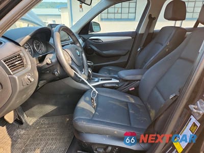 Zdjęcie 7 z 13 samochodu: 2014 BMW X1 SDRIVE28I VIN:WBAVM1C52EVW50298 - miniatura