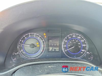Zdjęcie 9 z 12 samochodu: 2010 INFINITI G37 VIN:JN1CV6AR3AM252661 - miniatura