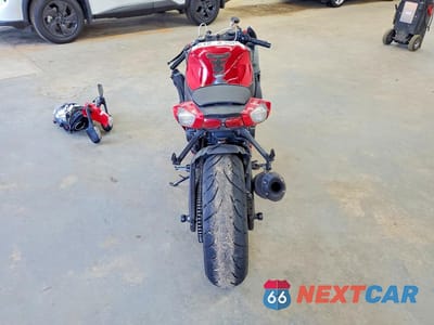 Czwarte zdjęcie samochodu z boku: 2016 SUZUKI GSX-R600 VIN:JS1GN7FA8G2100087 - miniatura