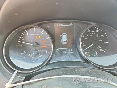 Zdjęcie 9 z 14 samochodu: 2017 NISSAN ROGUE SV VIN:JN8AT2MV0HW267181 - miniatura