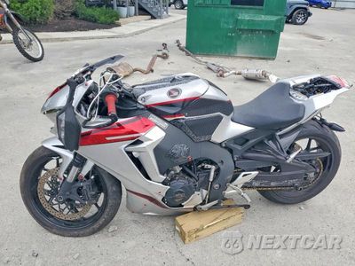Trzecie zdjęcie samochodu z tyłu: 2017 HONDA CBR1000 RR VIN:JH2SC7705HK000288 - miniatura