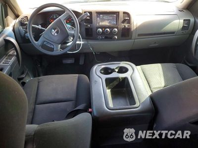 Zdjęcie 8 z 13 samochodu: 2011 GMC SIERRA C1500 SL VIN:3GTP1UEA4BG279763 - miniatura
