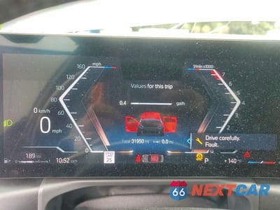 Zdjęcie 9 z 12 samochodu: 2023 BMW 330I VIN:3MW69FF06P8C93779 - miniatura