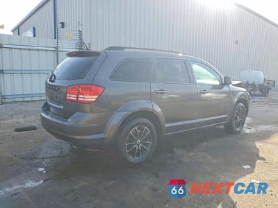 Trzecie zdjęcie samochodu z tyłu: 2018 DODGE JOURNEY SE VIN:3C4PDCAB5JT248513 - miniatura